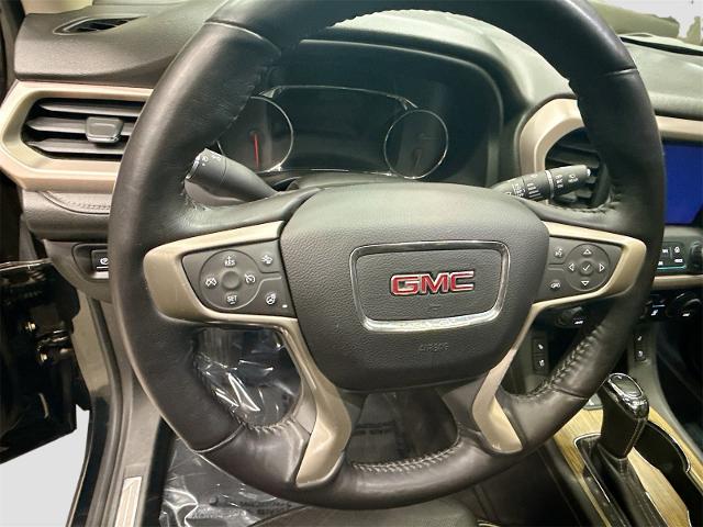 2017 GMC Acadia Vehicle Photo in EVERETT, WA 98203-5662