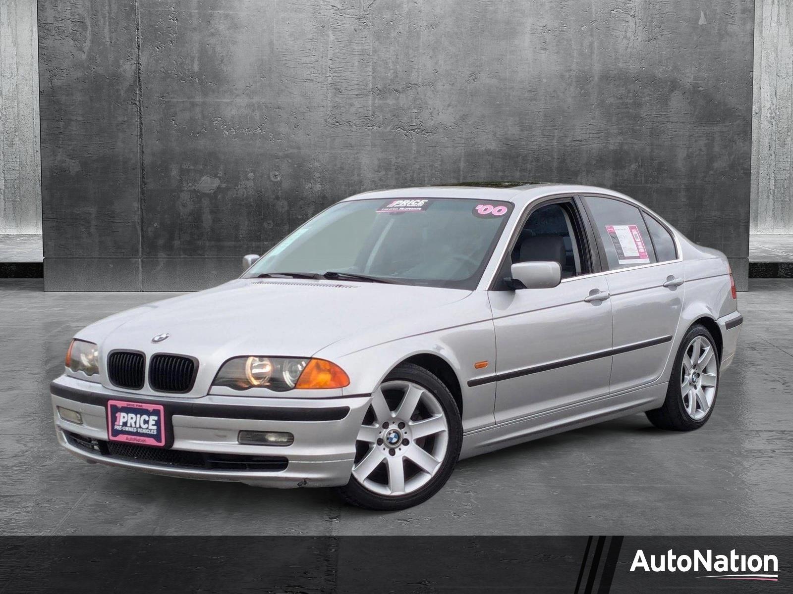 2000 BMW 328i Vehicle Photo in Valencia, CA 91355