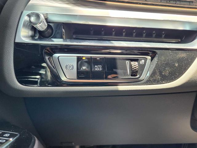 2025 Cadillac LYRIQ Vehicle Photo in HOUSTON, TX 77079