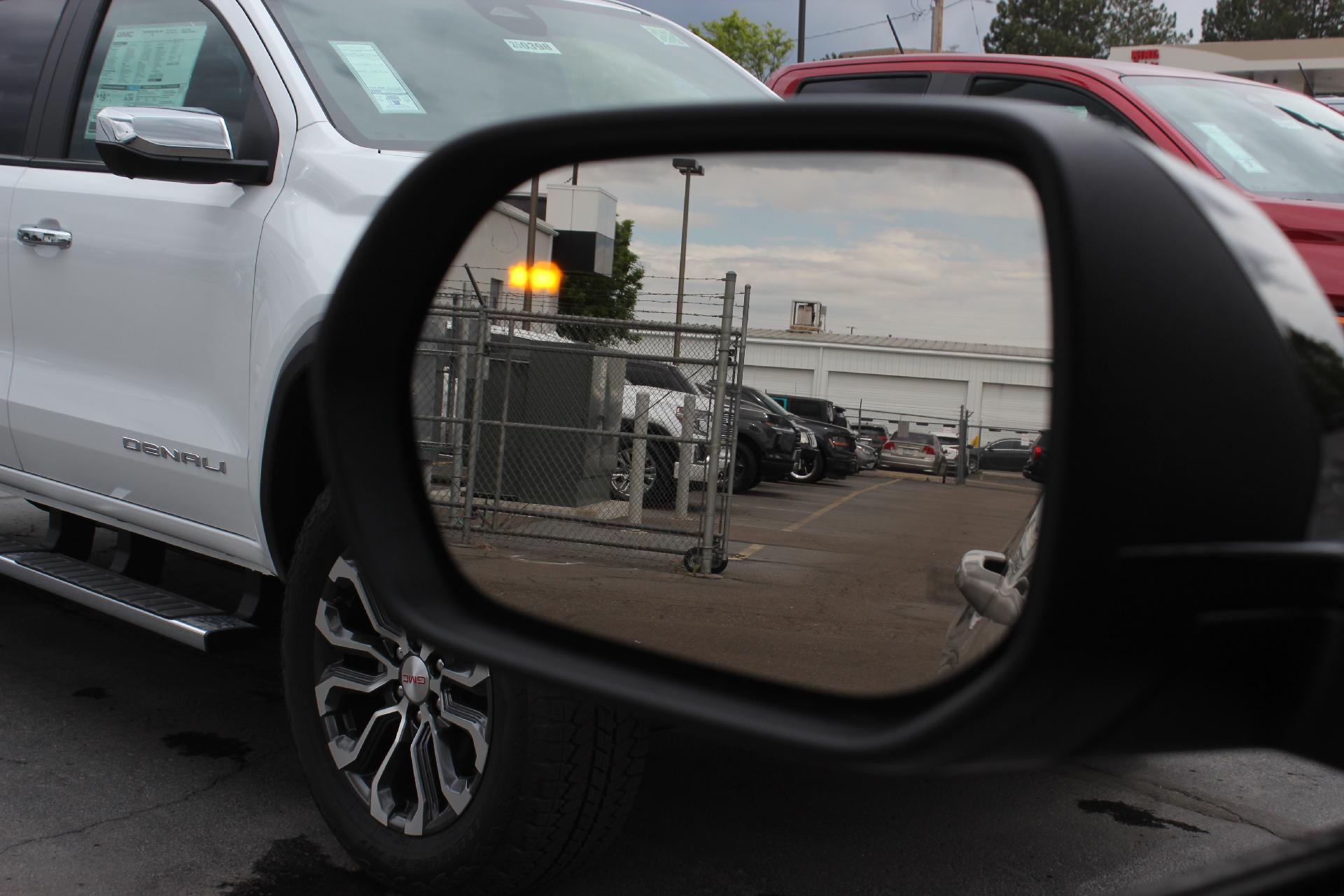 2026 GMC Terrain Vehicle Photo in AURORA, CO 80012-4011