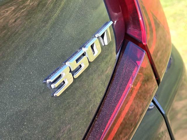 2020 Cadillac XT4 Vehicle Photo in DENTON, TX 76210-9321