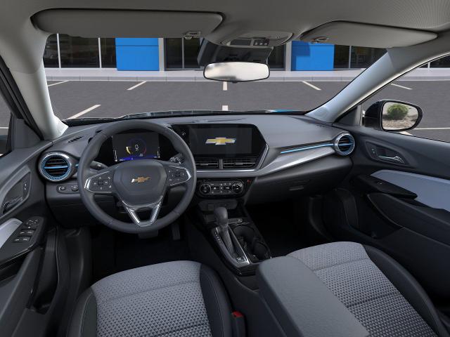 2025 Chevrolet Trax Vehicle Photo in Roslyn, NY 11576