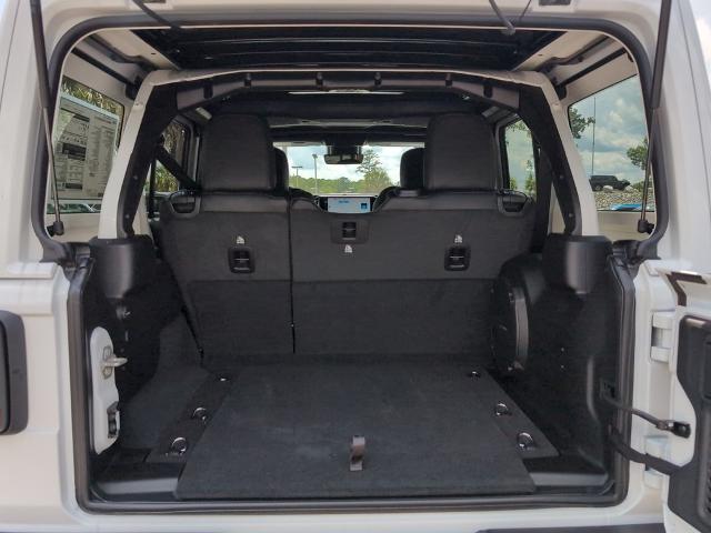 2024 Jeep Wrangler Vehicle Photo in Savannah, GA 31419