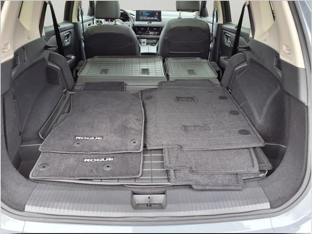 2024 Nissan Rogue Vehicle Photo in Oshkosh, WI 54904