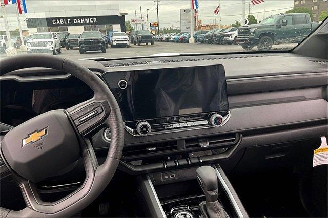 2025 Chevrolet Colorado Vehicle Photo in TOPEKA, KS 66609-0000