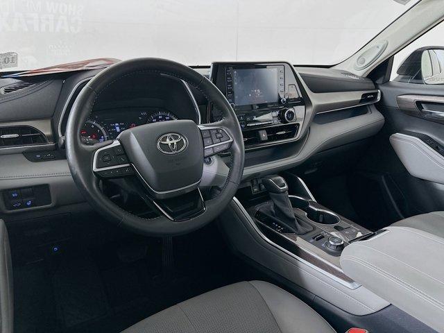 2020 Toyota Highlander Vehicle Photo in Flemington, NJ 08822