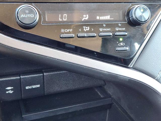 2019 Toyota Camry Vehicle Photo in DENTON, TX 76210-9321