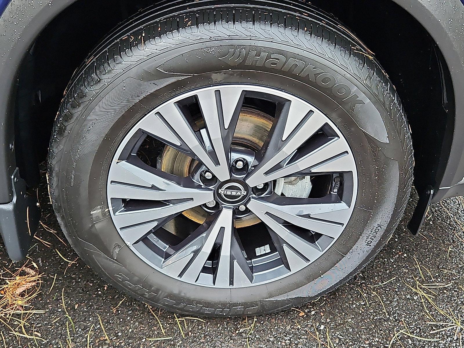 2023 Nissan Rogue Vehicle Photo in Jenkintown, PA 19046