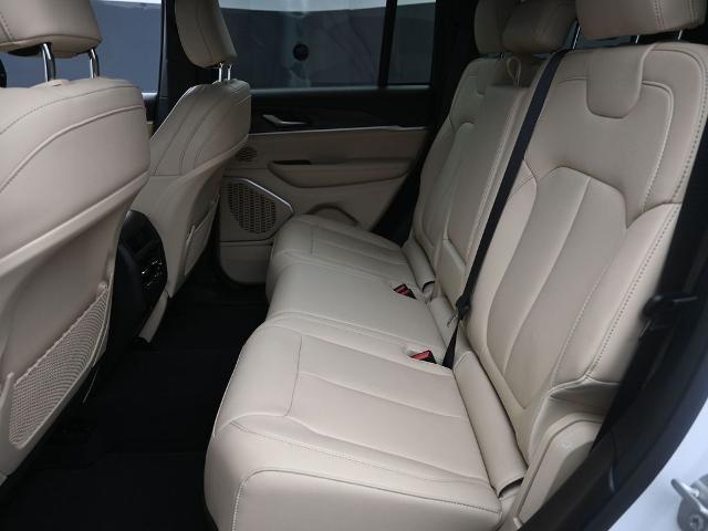 2023 Jeep Grand Cherokee 4xe Vehicle Photo in Cedar Rapids, IA 52402