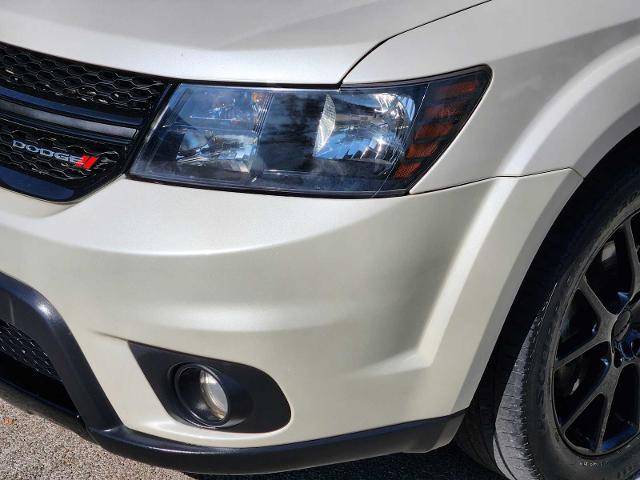 2014 Dodge Journey Vehicle Photo in DENTON, TX 76210-9321