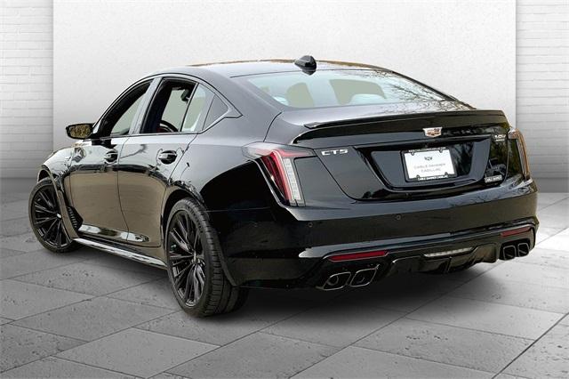 2024 Cadillac CT5-V Vehicle Photo in KANSAS CITY, MO 64114-4545