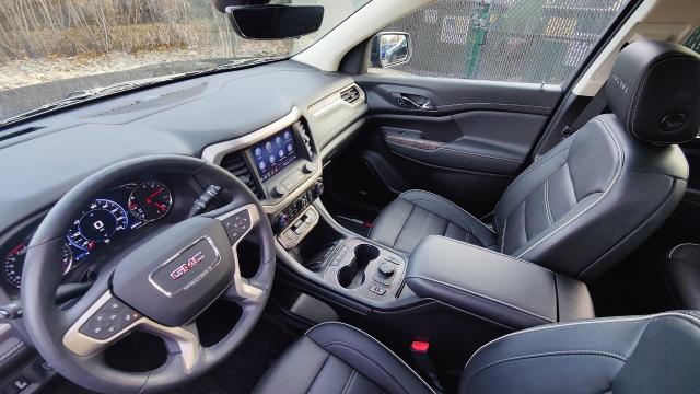 2022 GMC Acadia Vehicle Photo in Appleton, WI 54914