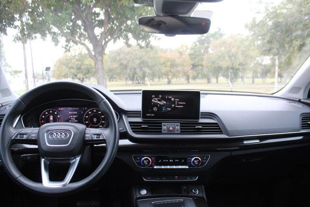 2019 Audi Q5 Vehicle Photo in HOUSTON, TX 77090