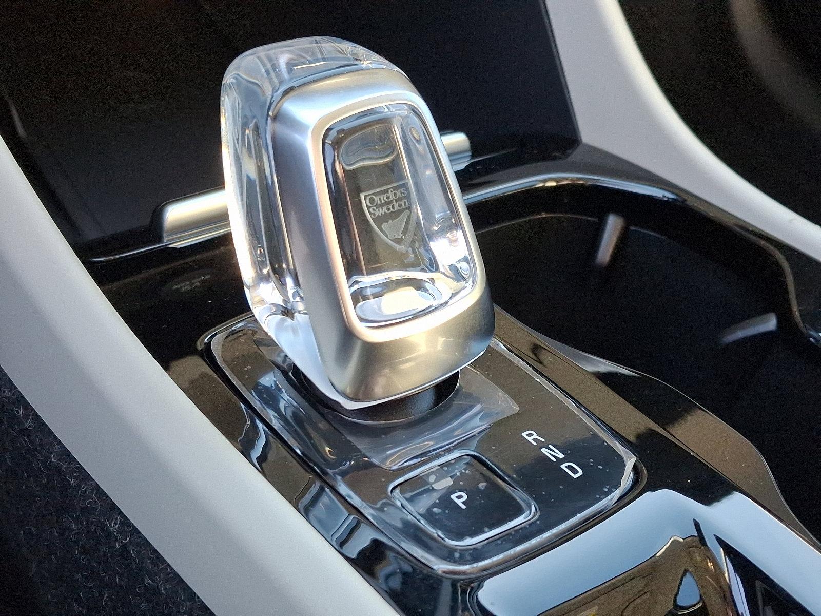 2025 Volvo XC40 Vehicle Photo in Trevose, PA 19053
