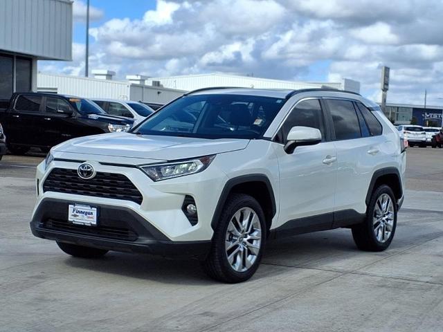 2021 Toyota RAV4 Vehicle Photo in ROSENBERG, TX 77471-5675