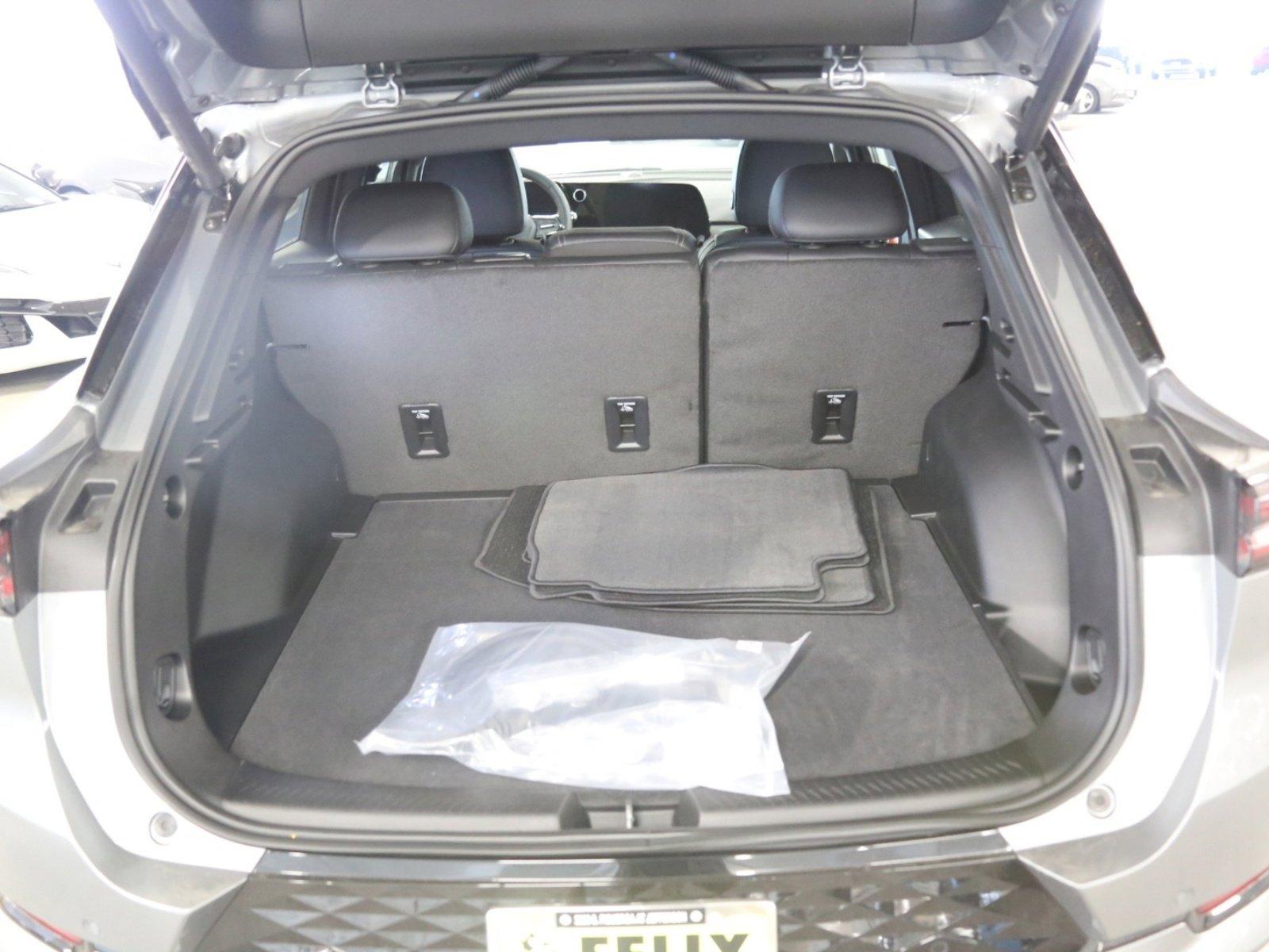 2025 Chevrolet Equinox EV Vehicle Photo in LOS ANGELES, CA 90007-3794