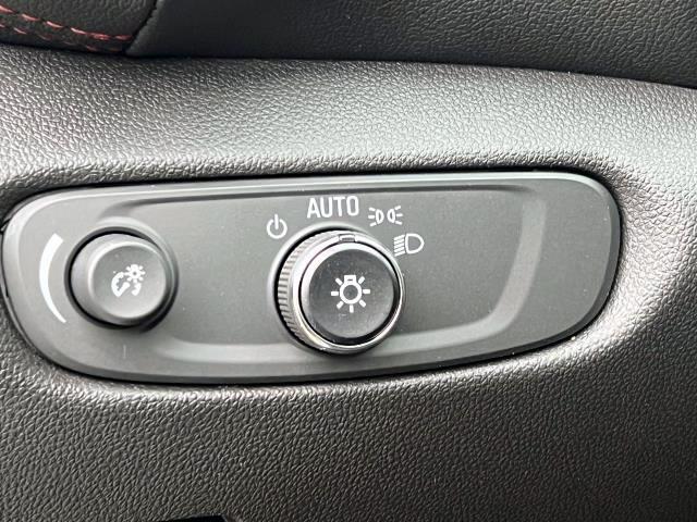 2022 Chevrolet Blazer Vehicle Photo in Roslyn, NY 11576