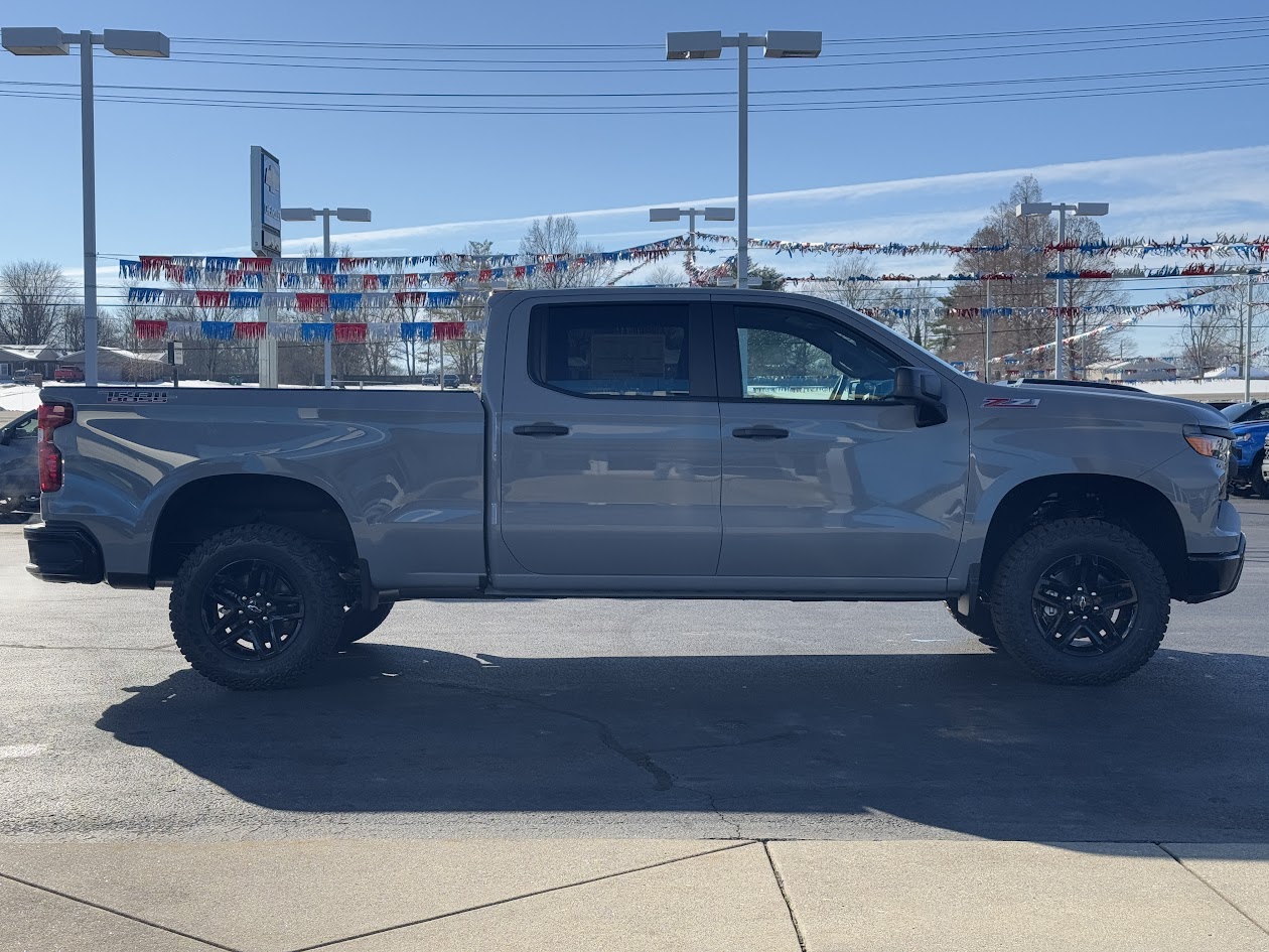 2025 Chevrolet Silverado 1500 Vehicle Photo in BOONVILLE, IN 47601-9633