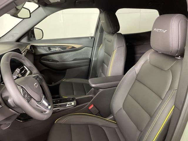 2025 Chevrolet Trailblazer Vehicle Photo in PHOENIX, AZ 85014-3381