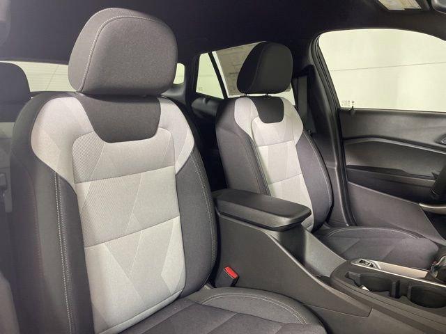 2025 Chevrolet Trax Vehicle Photo in PHOENIX, AZ 85014-3381