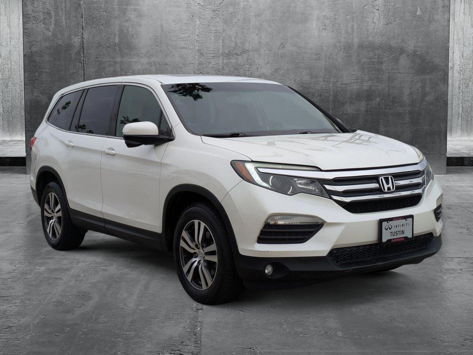 2016 Honda Pilot Vehicle Photo in Tustin, CA 92782