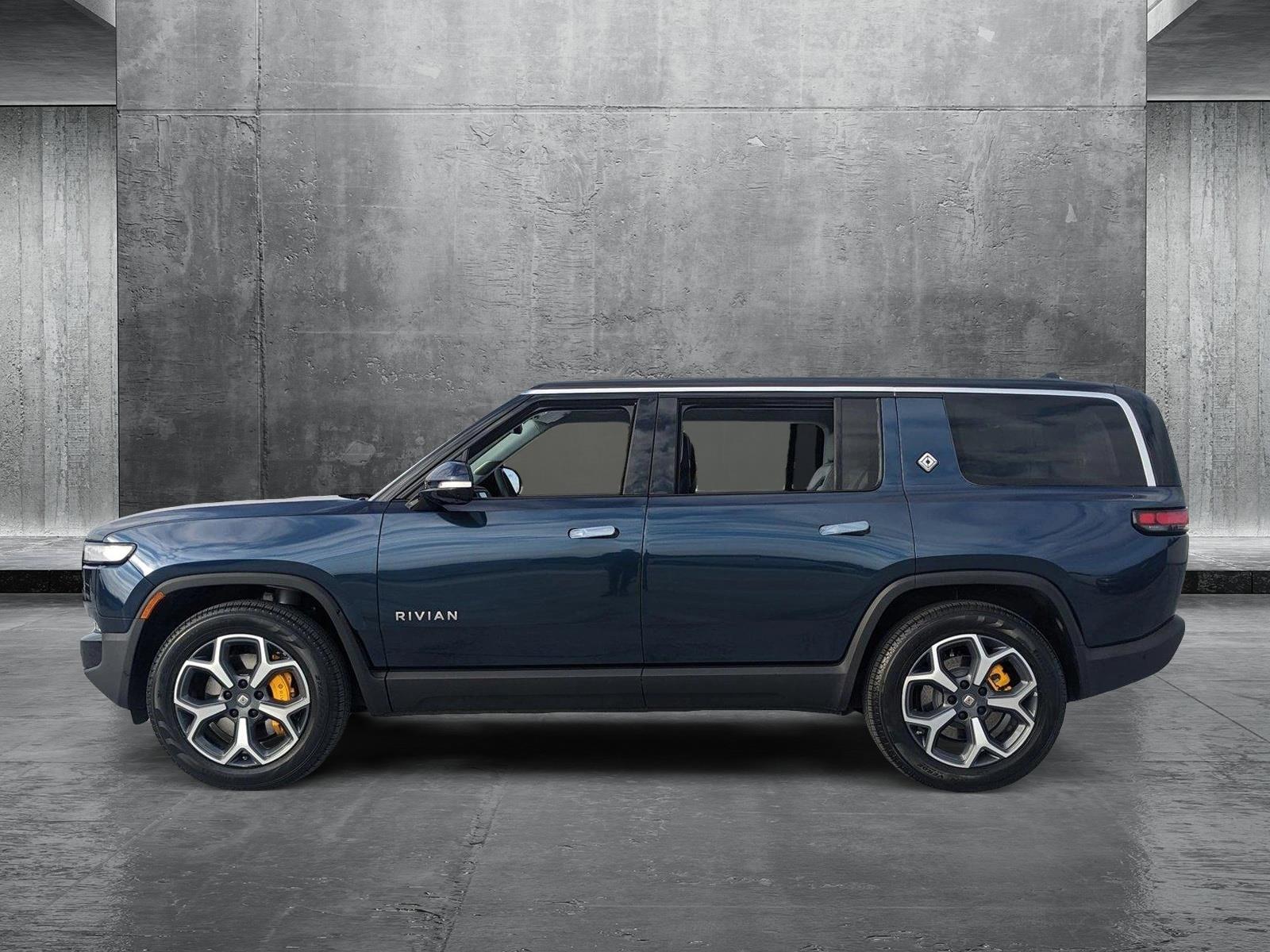 2023 Rivian R1S Vehicle Photo in WEST PALM BEACH, FL 33407-3296