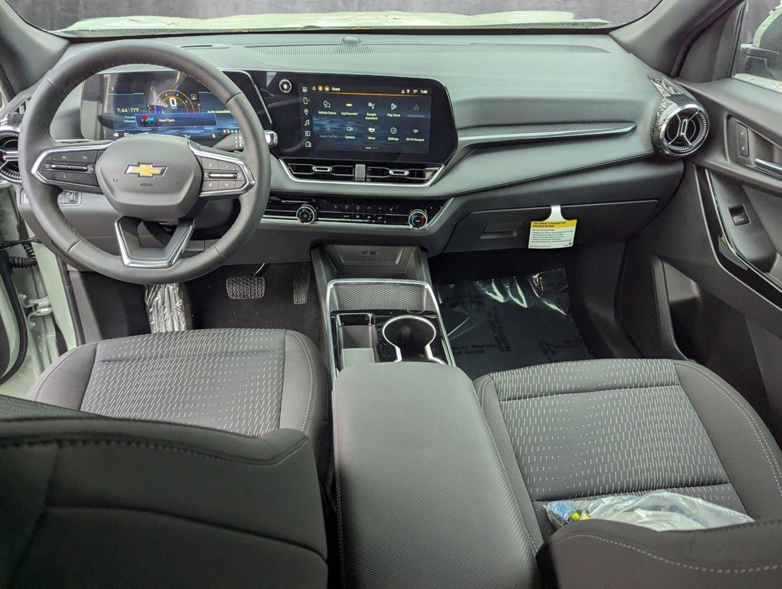 2025 Chevrolet Equinox Vehicle Photo in GREENACRES, FL 33463-3207