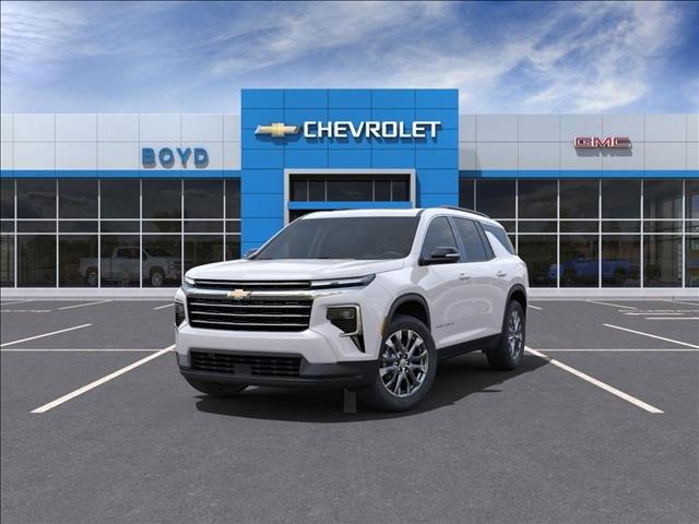 2025 Chevrolet Traverse Vehicle Photo in EMPORIA, VA 23847-1235