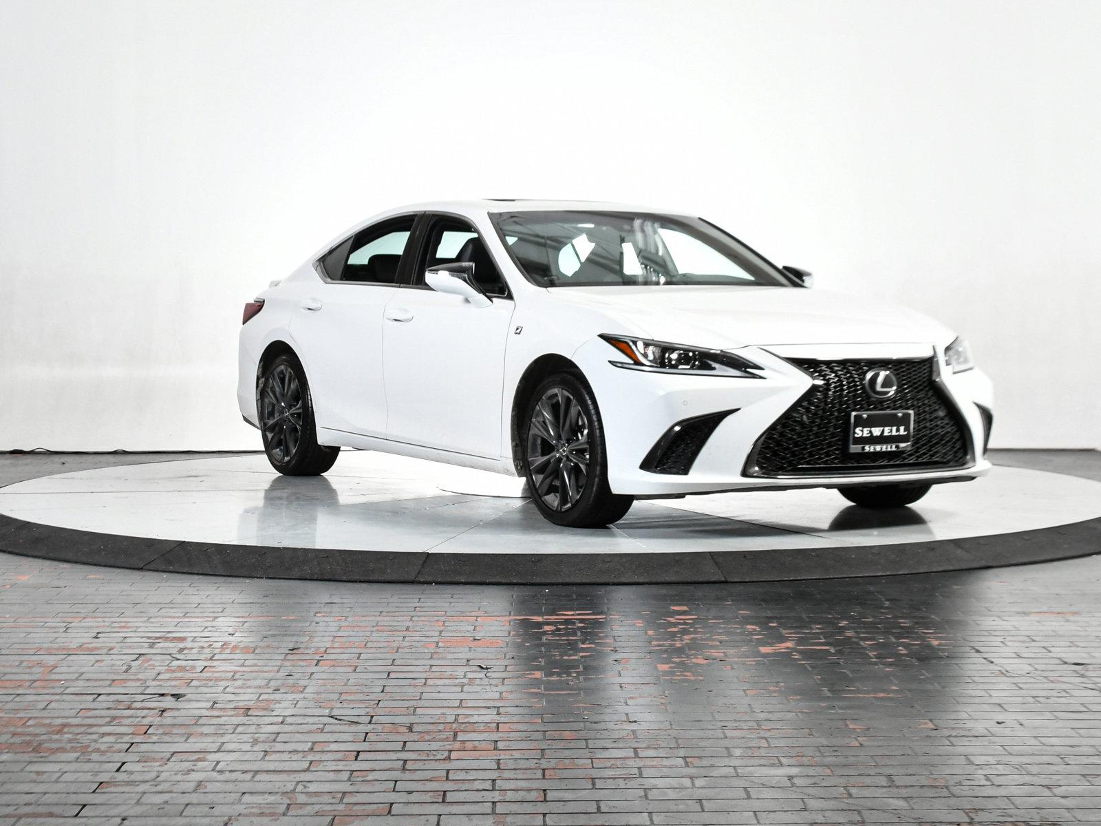 2022 Lexus ES 350 Vehicle Photo in DALLAS, TX 75235