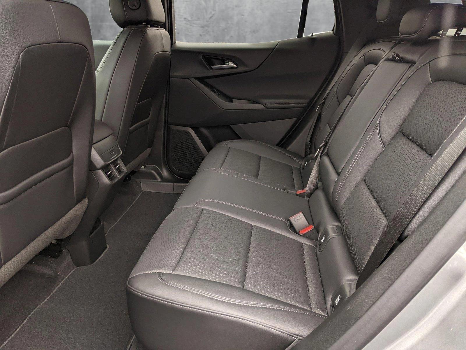 2025 Chevrolet Equinox Vehicle Photo in TIMONIUM, MD 21093-2300