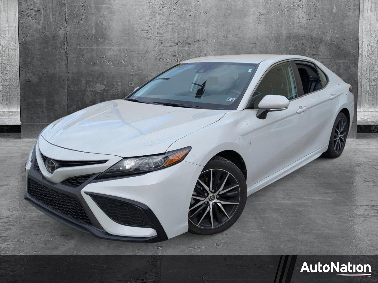 2022 Toyota Camry Vehicle Photo in MEMPHIS, TN 38115-1503