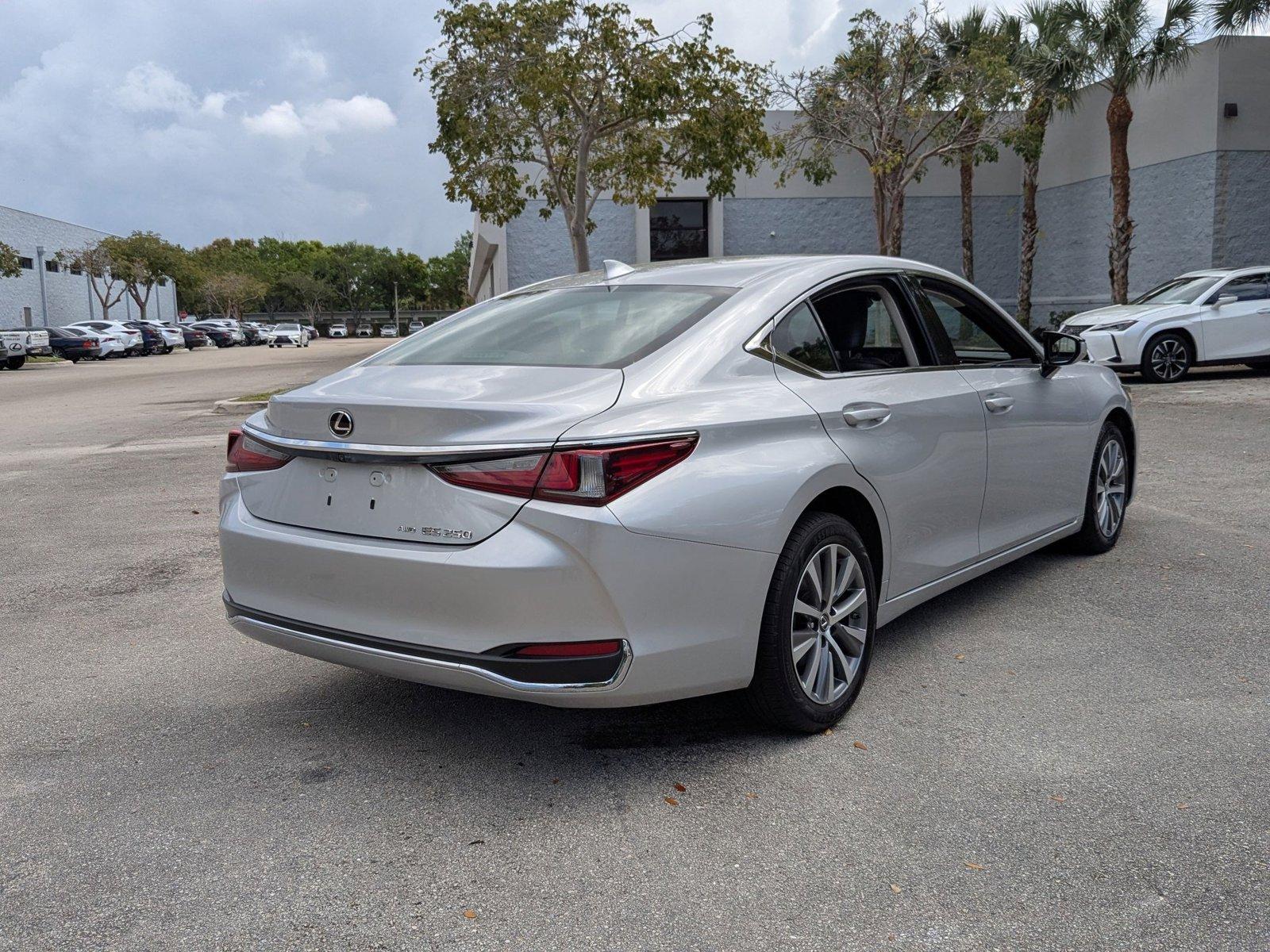 2021 Lexus ES 250 Vehicle Photo in West Palm Beach, FL 33417