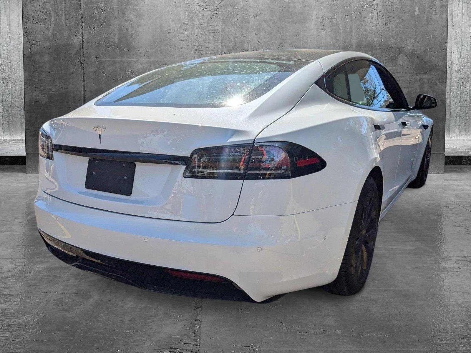 2022 Tesla Model S Vehicle Photo in MIAMI, FL 33134-2699