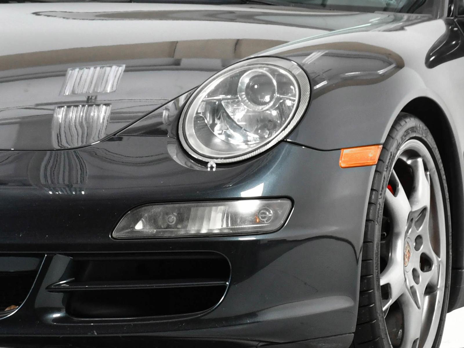 2005 Porsche 911 Vehicle Photo in DALLAS, TX 75235