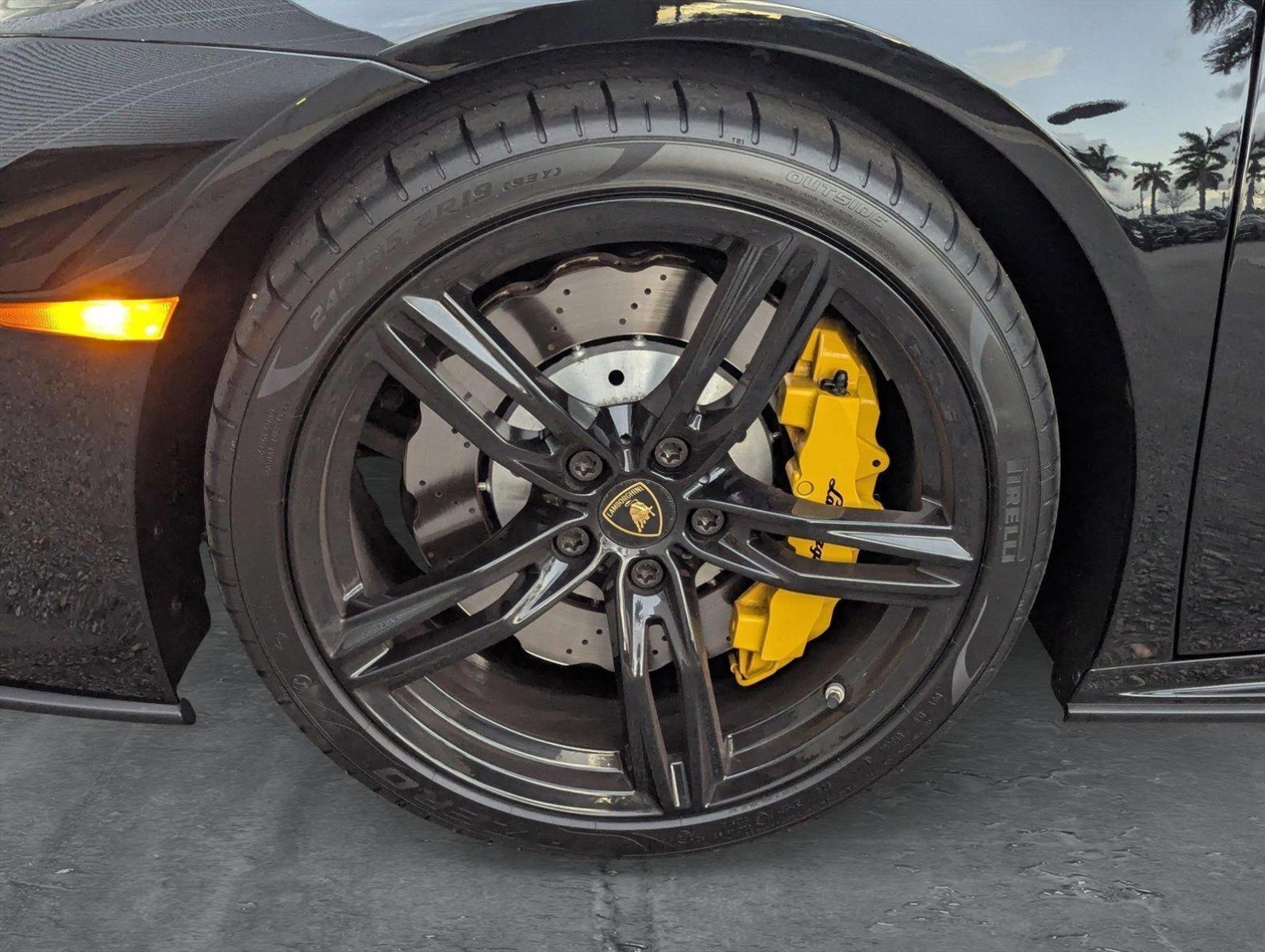 2021 Lamborghini Huracan EVO Vehicle Photo in Miami, FL 33169