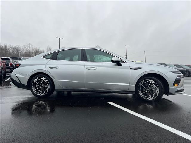 2024 Hyundai SONATA Vehicle Photo in Shiloh, IL 62269