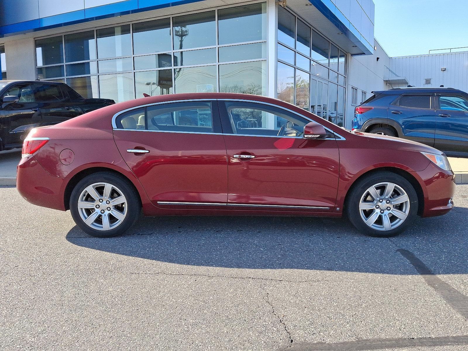 2010 Buick LaCrosse Vehicle Photo in BETHLEHEM, PA 18017-9401