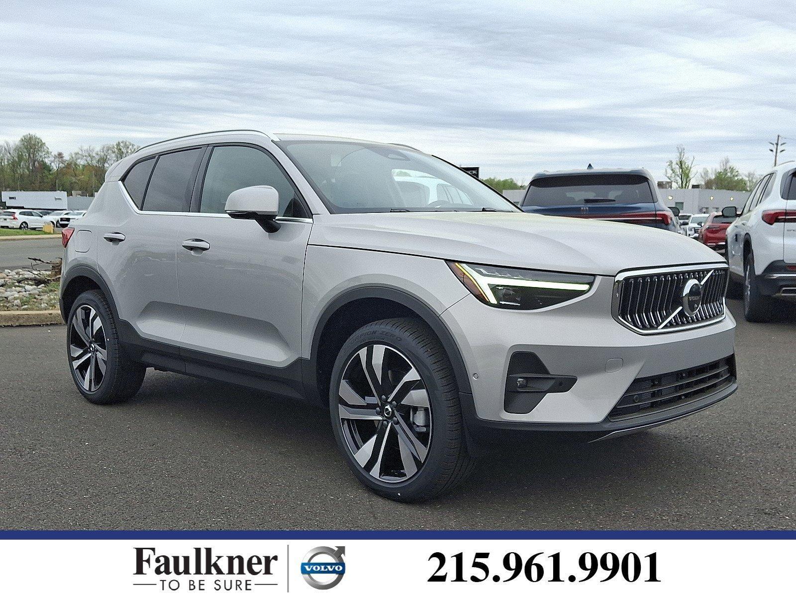 2025 Volvo XC40 Vehicle Photo in Trevose, PA 19053