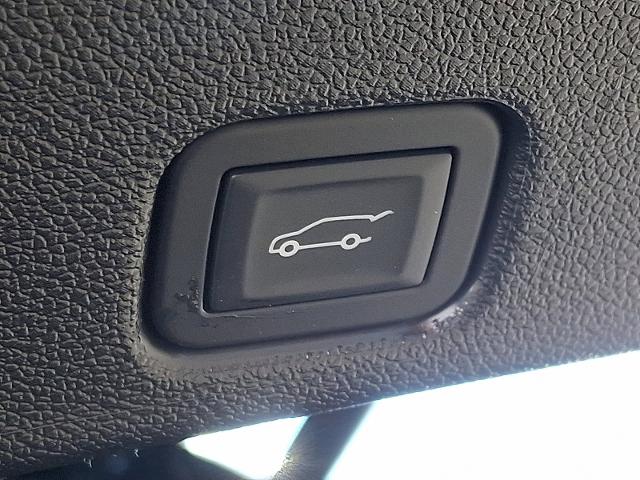 2024 GMC Acadia Vehicle Photo in TREVOSE, PA 19053-4984
