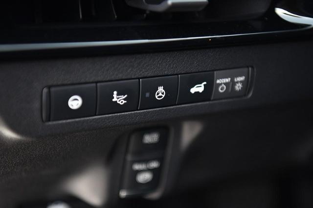 2025 Nissan Murano Vehicle Photo in Ballwin, MO 63011