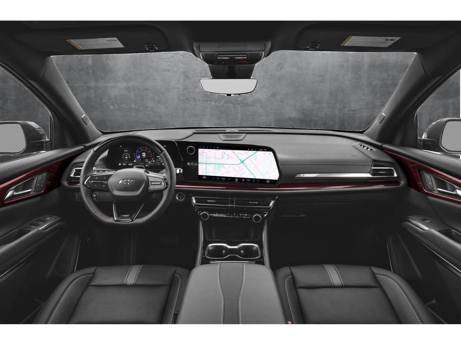 2025 Chevrolet Traverse Vehicle Photo in VALENCIA, CA 91355-1705