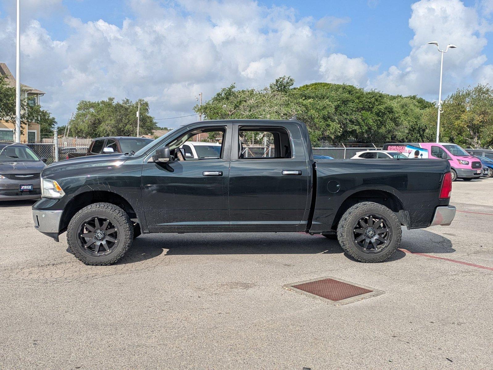 2015 Ram 1500 Vehicle Photo in Corpus Christi, TX 78415