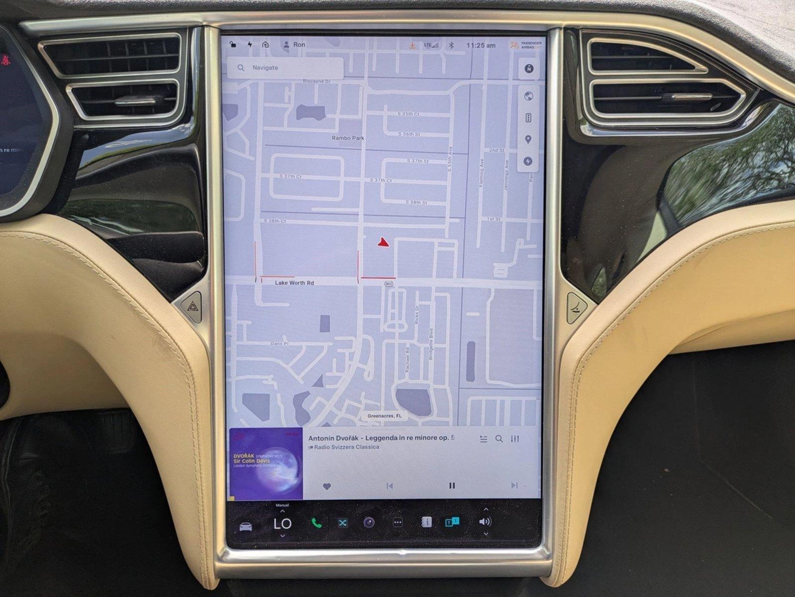 2015 Tesla Model S Vehicle Photo in GREENACRES, FL 33463-3207