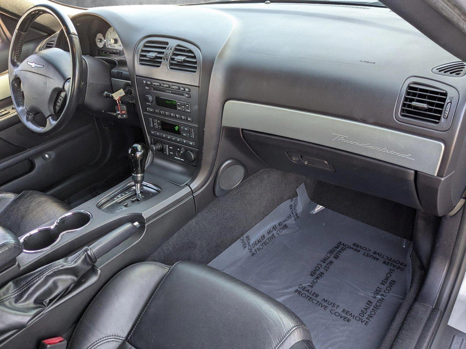 2005 Ford Thunderbird Vehicle Photo in PEMBROKE PINES, FL 33024-6534