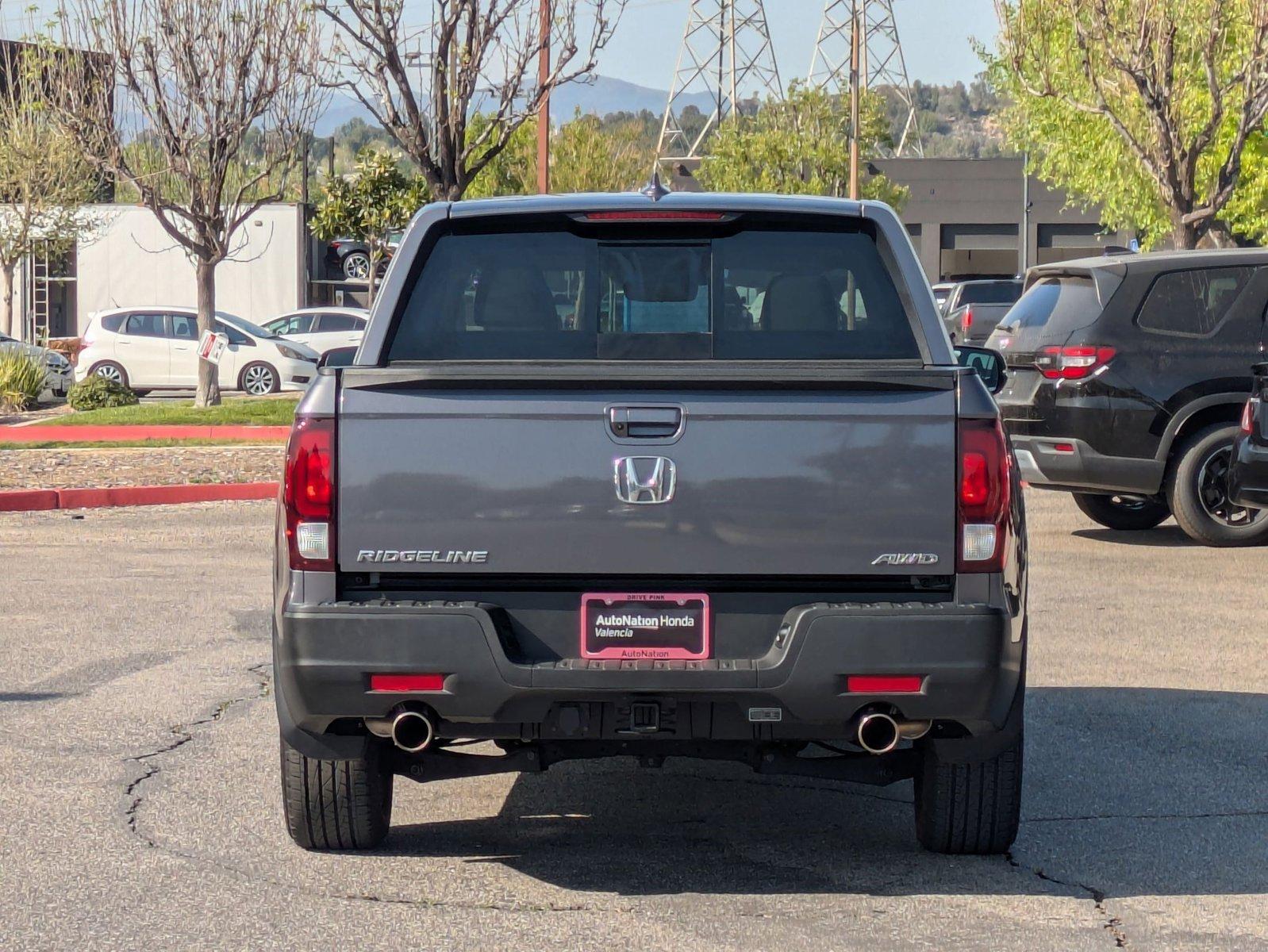 2023 Honda Ridgeline Vehicle Photo in Valencia, CA 91355