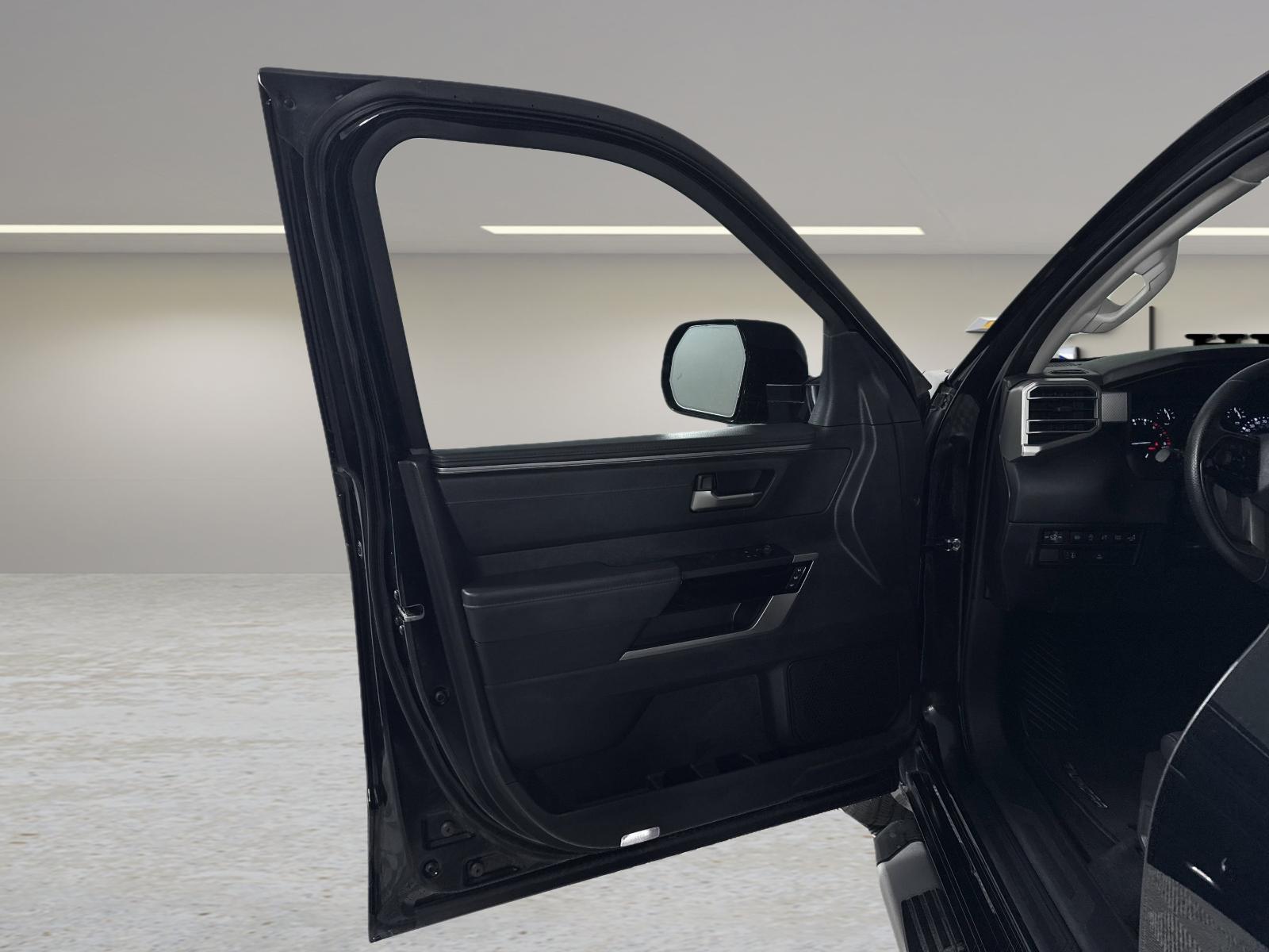 2023 Toyota Tundra 4WD Vehicle Photo in GEORGETOWN, TX 78626-7508