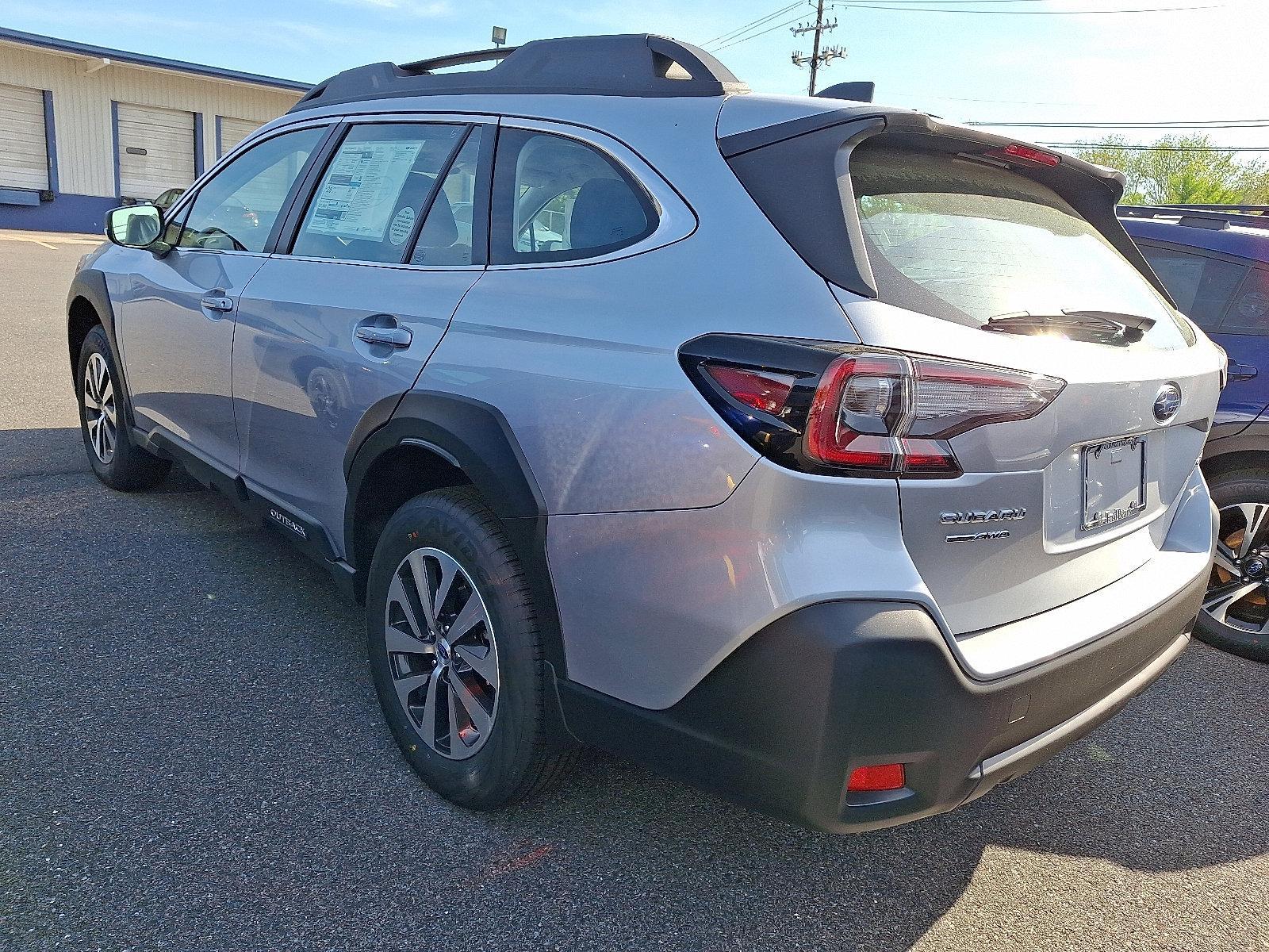 2025 Subaru Outback Vehicle Photo in Easton, PA 18045