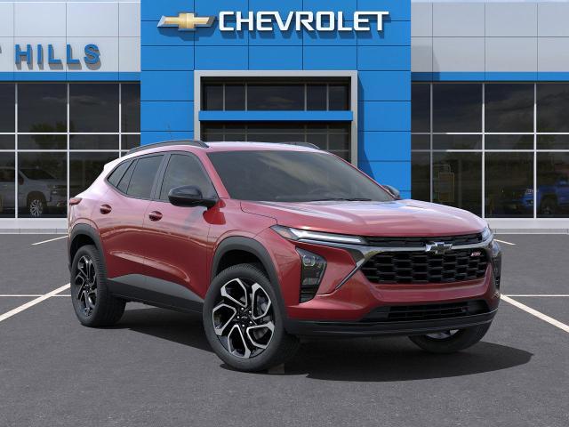 2025 Chevrolet Trax Vehicle Photo in Roslyn, NY 11576