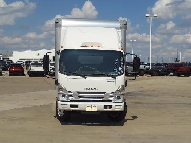 2024 Isuzu 4500 Vehicle Photo in Denton, TX 76205