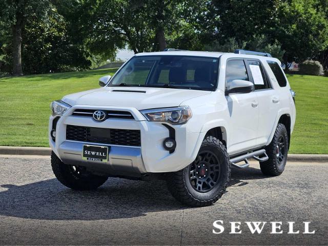 2021 Toyota 4Runner Vehicle Photo in FORT WORTH, TX 76132